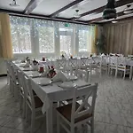 Ustronie Resort *